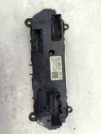 2015-2018 Ford Focus Climate Control Module Temperature AC/Heater Replacement P/N:F1ET-19980-JF Fits Fits 2015 2016 2017 201