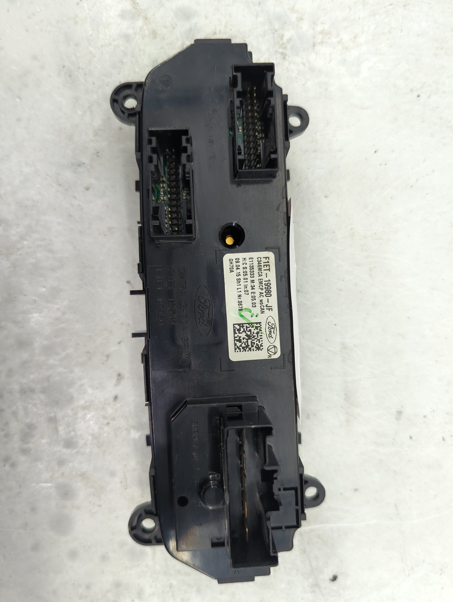 2015-2018 Ford Focus Climate Control Module Temperature AC/Heater Replacement P/N:F1ET-19980-JF Fits Fits 2015 2016 2017 201