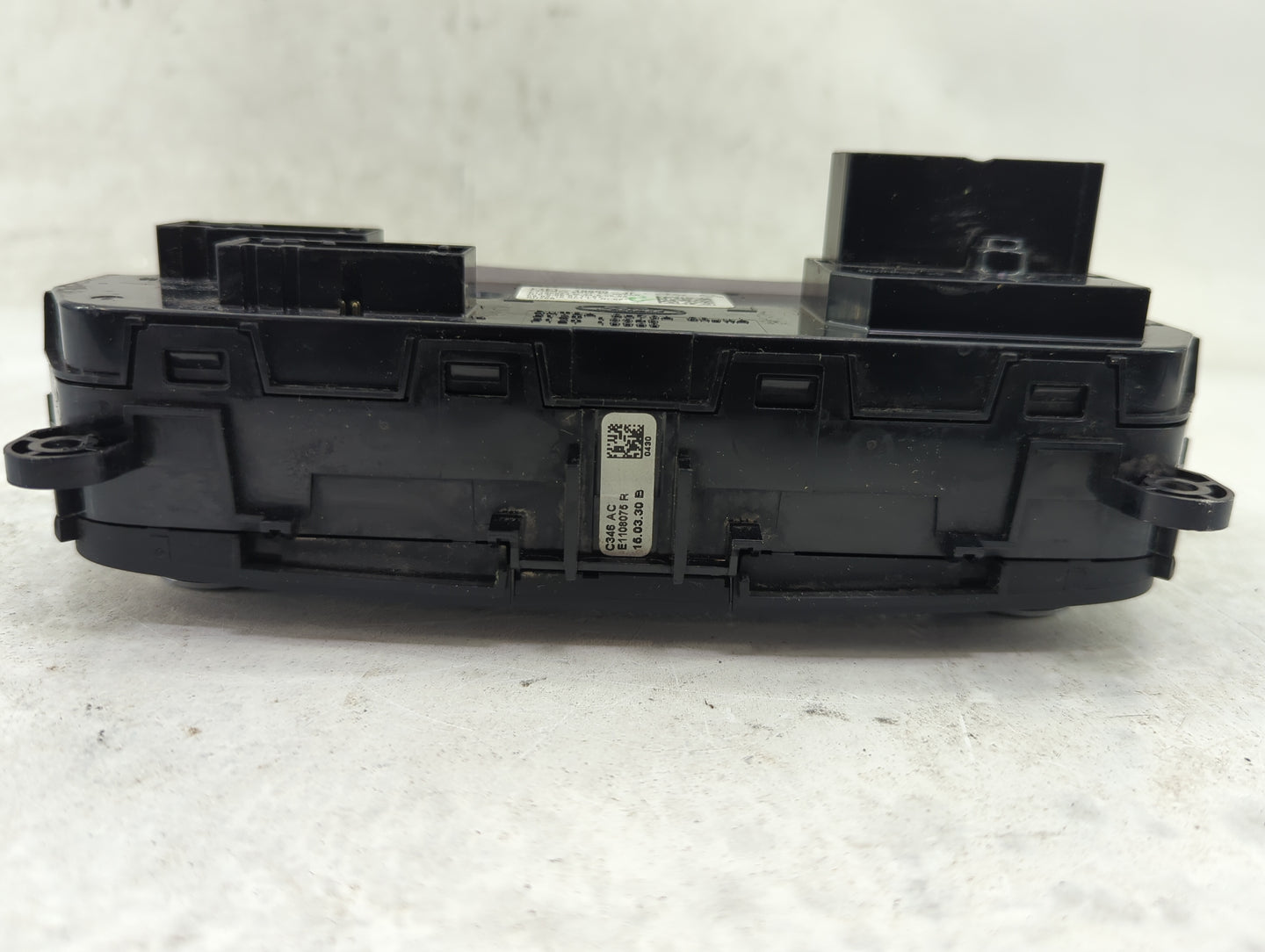2015-2018 Ford Focus Climate Control Module Temperature AC/Heater Replacement P/N:F1ET-19980-JF Fits Fits 2015 2016 2017 201