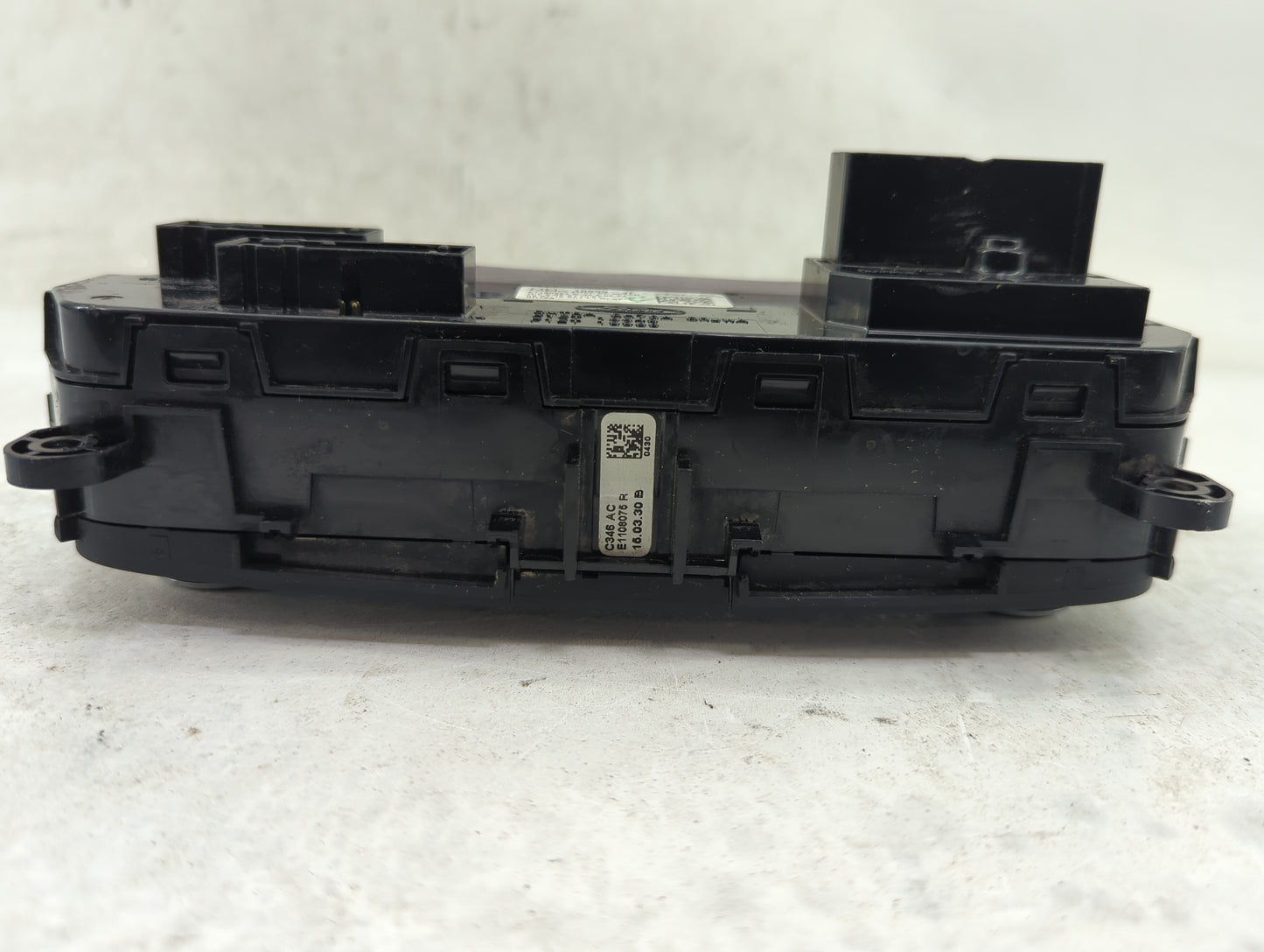 2015-2018 Ford Focus Climate Control Module Temperature AC/Heater Replacement P/N:F1ET-19980-JF Fits Fits 2015 2016 2017 201