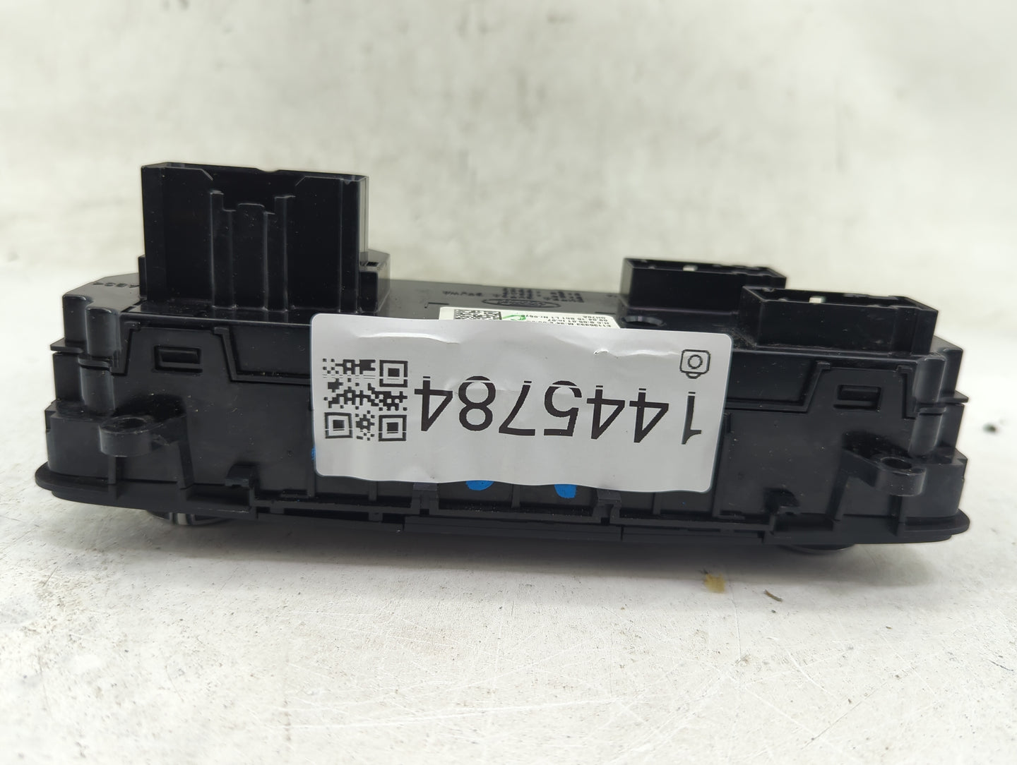 2015-2018 Ford Focus Climate Control Module Temperature AC/Heater Replacement P/N:F1ET-19980-JF Fits Fits 2015 2016 2017 201