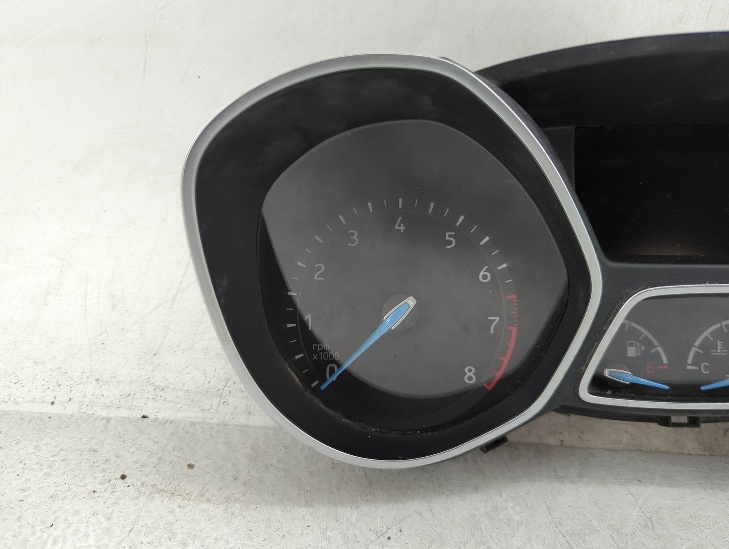 2015 Ford Focus Instrument Cluster Speedometer Gauges P/N:F1ET-10849-CTG F1ET-14B094, F1ET-14C026-A, 2934775-05 Fits OEM Use