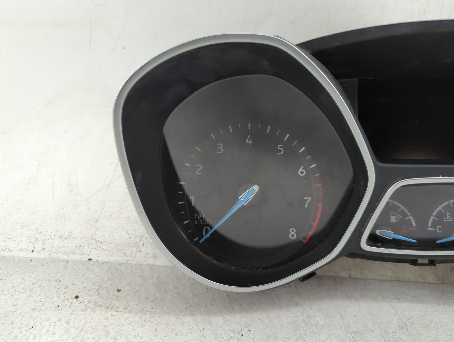 2015 Ford Focus Instrument Cluster Speedometer Gauges P/N:F1ET-10849-CTG F1ET-14B094, F1ET-14C026-A, 2934775-05 Fits OEM Use