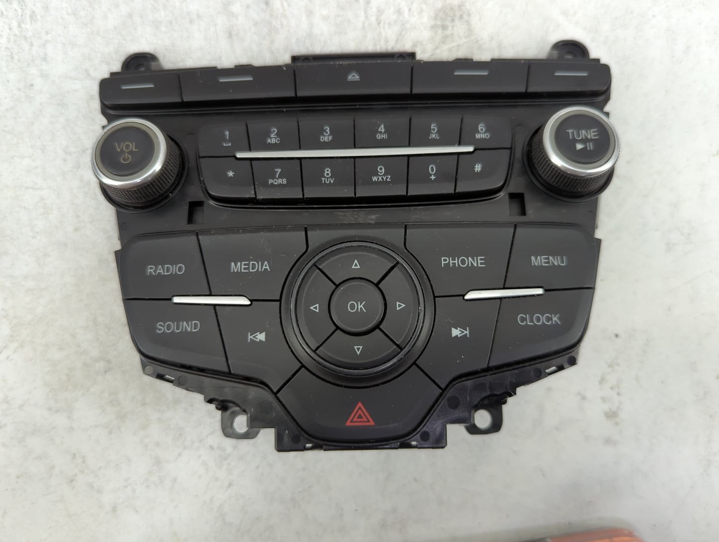 2015-2018 Ford Focus Radio AM FM Cd Player Receiver Replacement P/N:83F55C59 F1ET18K811LC Fits Fits 2015 2016 2017 2018 2019