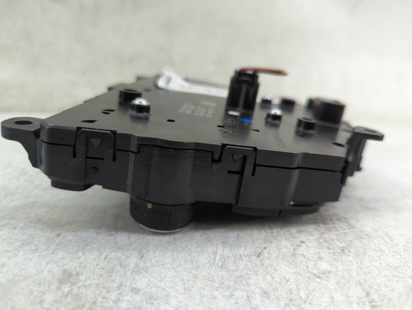 2015-2018 Ford Focus Radio AM FM Cd Player Receiver Replacement P/N:83F55C59 F1ET18K811LC Fits Fits 2015 2016 2017 2018 2019