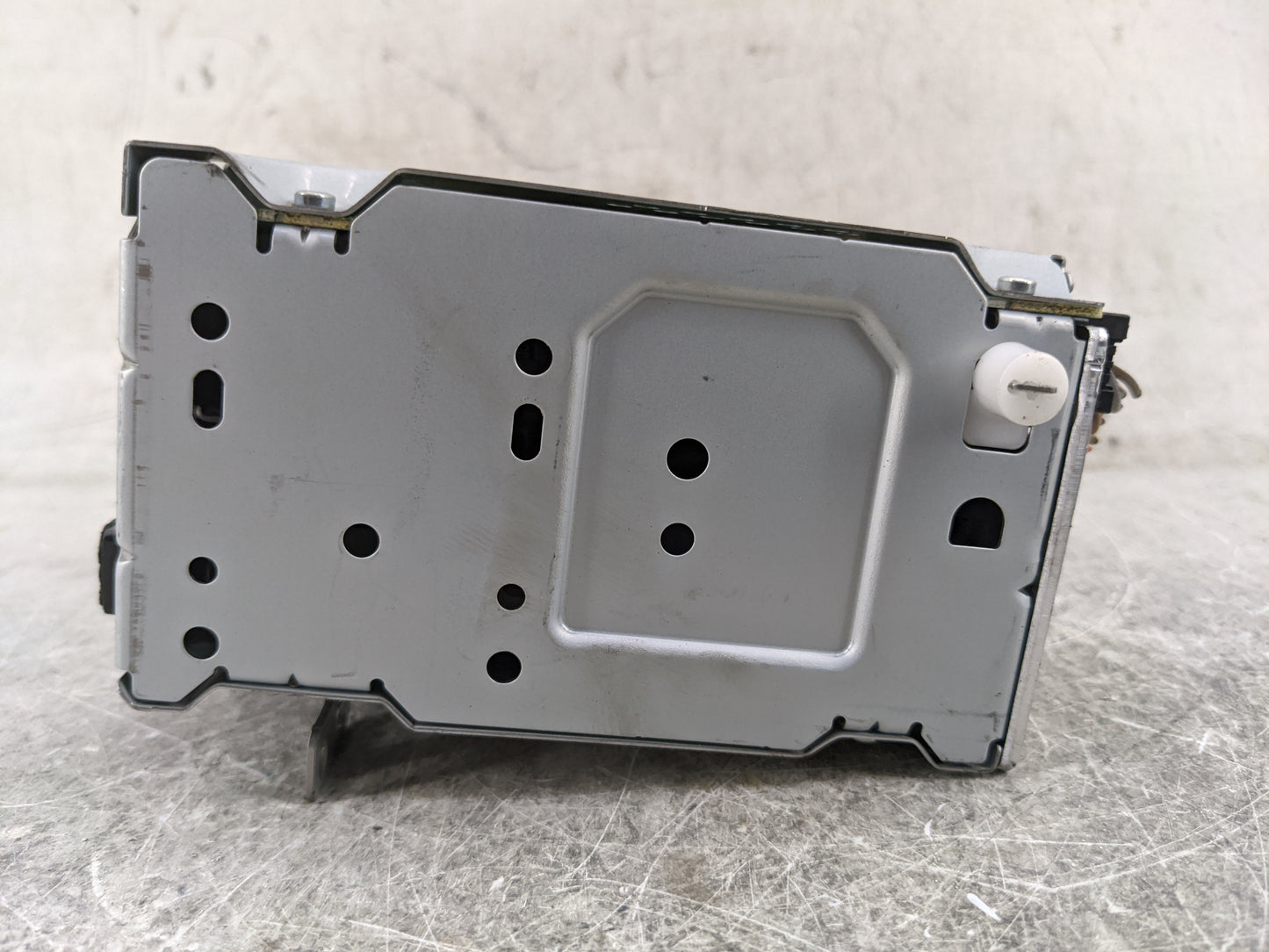 2015-2016 Ford Focus Radio AM FM Cd Player Receiver Replacement P/N:FM5T-19C107-JC C6SU000394 Fits Fits 2015 2016 OEM Used A