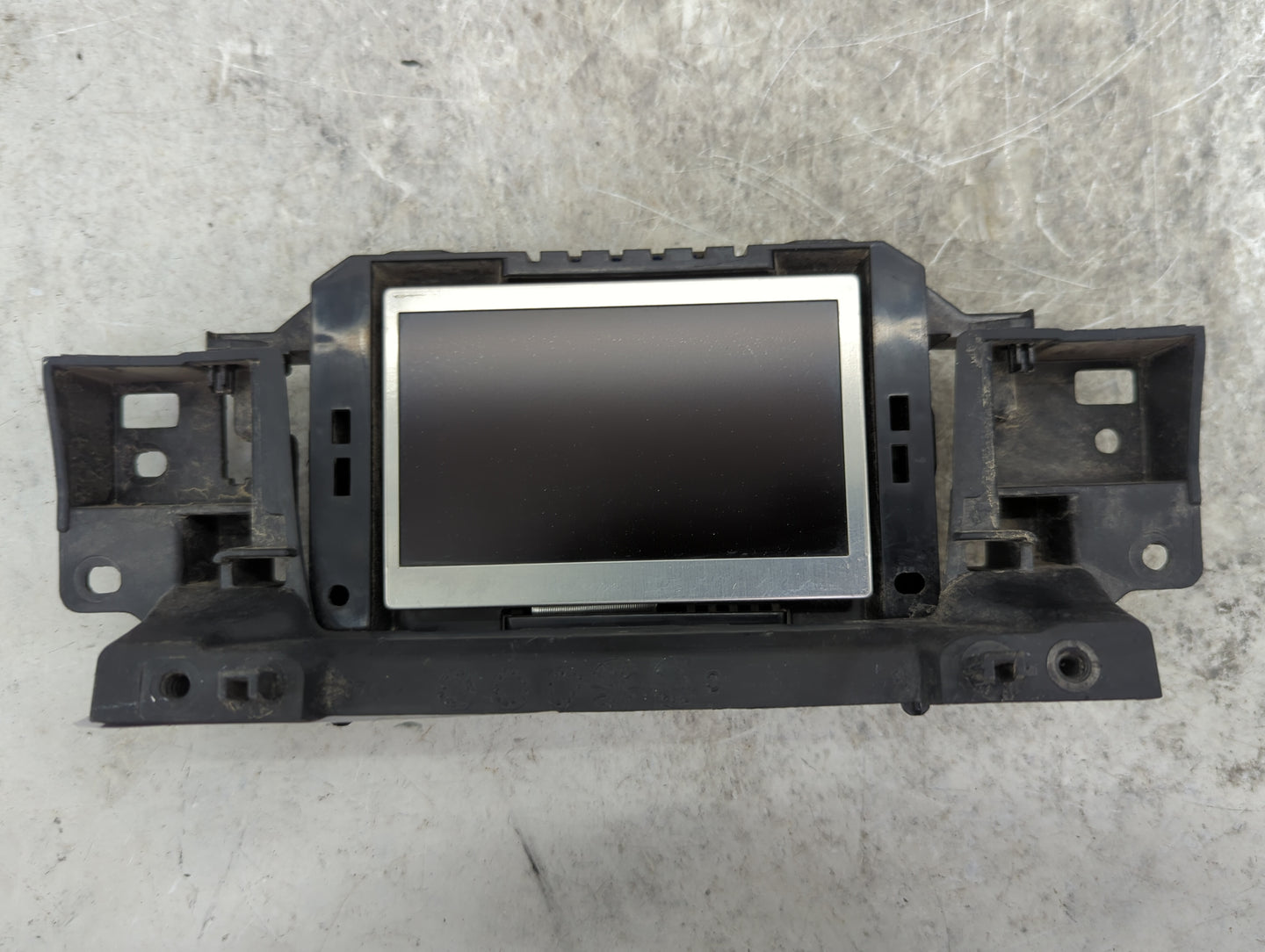 2015-2018 Ford Focus Information Display Screen 1469977 - Oemusedautoparts1.com