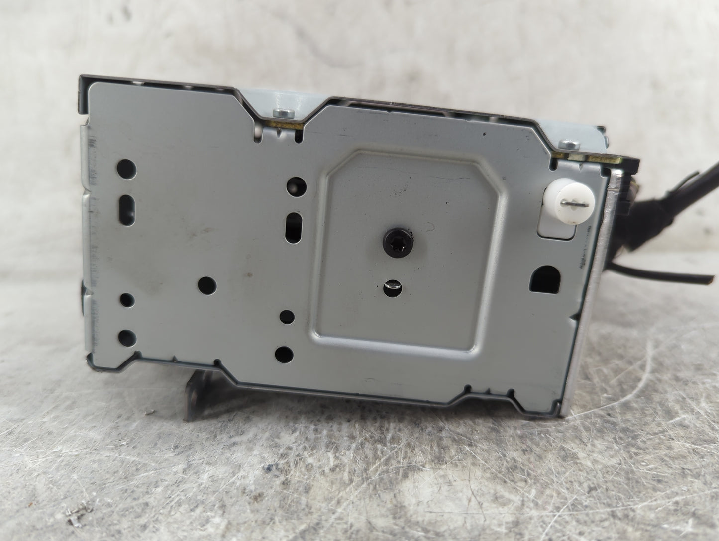 2015-2016 Ford Focus Radio AM FM Cd Player Receiver Replacement P/N:FM5T-19C107-HB C6AT048854 Fits Fits 2015 2016 OEM Used A