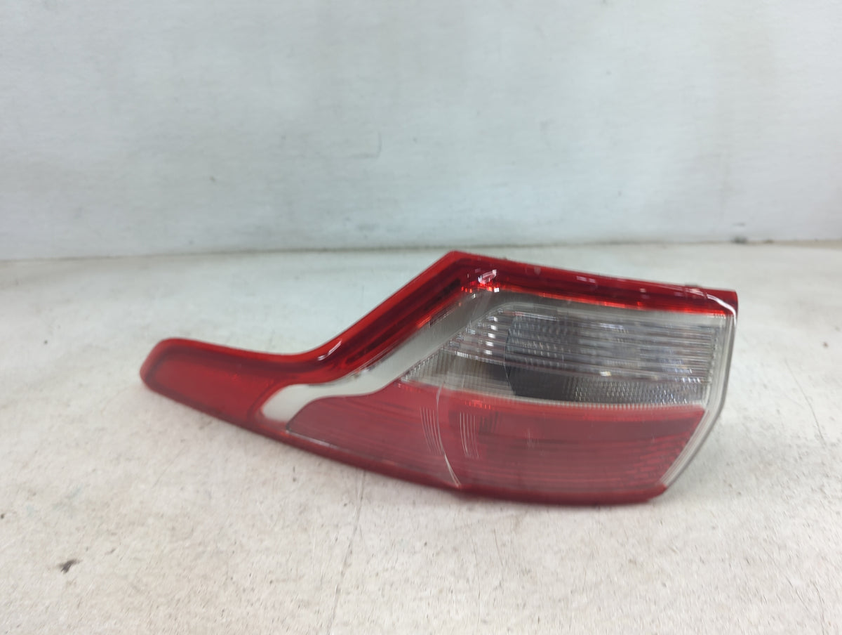 2015-2018 Ford Focus Tail Light Assembly Passenger Right OEM P/N:CJ54-13404-AL Fits Fits 2015 2016 2017 2018 OEM Used Auto P
