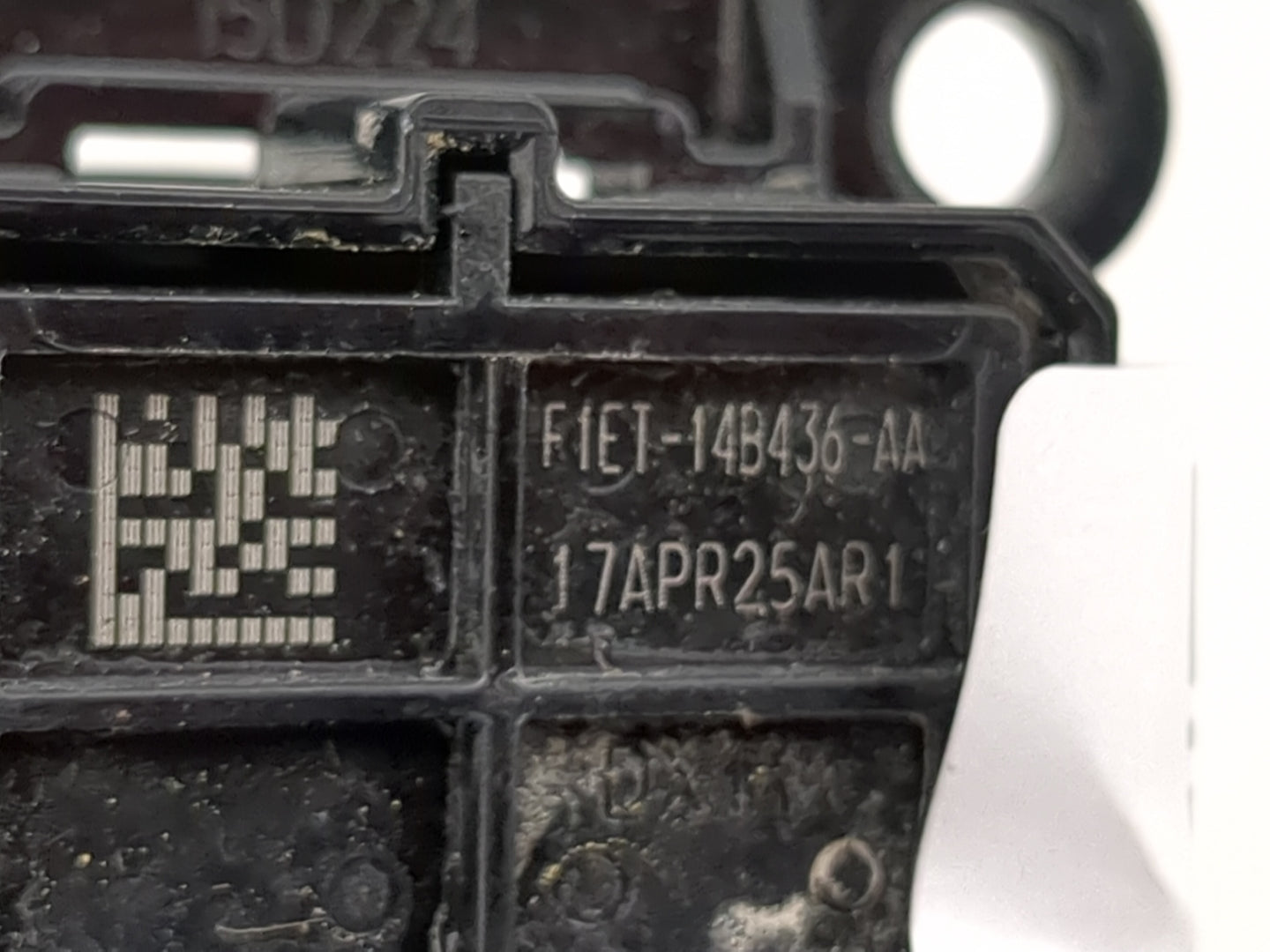 2015 Ford Focus PCM Engine Control Computer ECU ECM PCU OEM P/N:F1ET-14B436-AA Fits OEM Used Auto Parts - Oemusedautoparts1.
