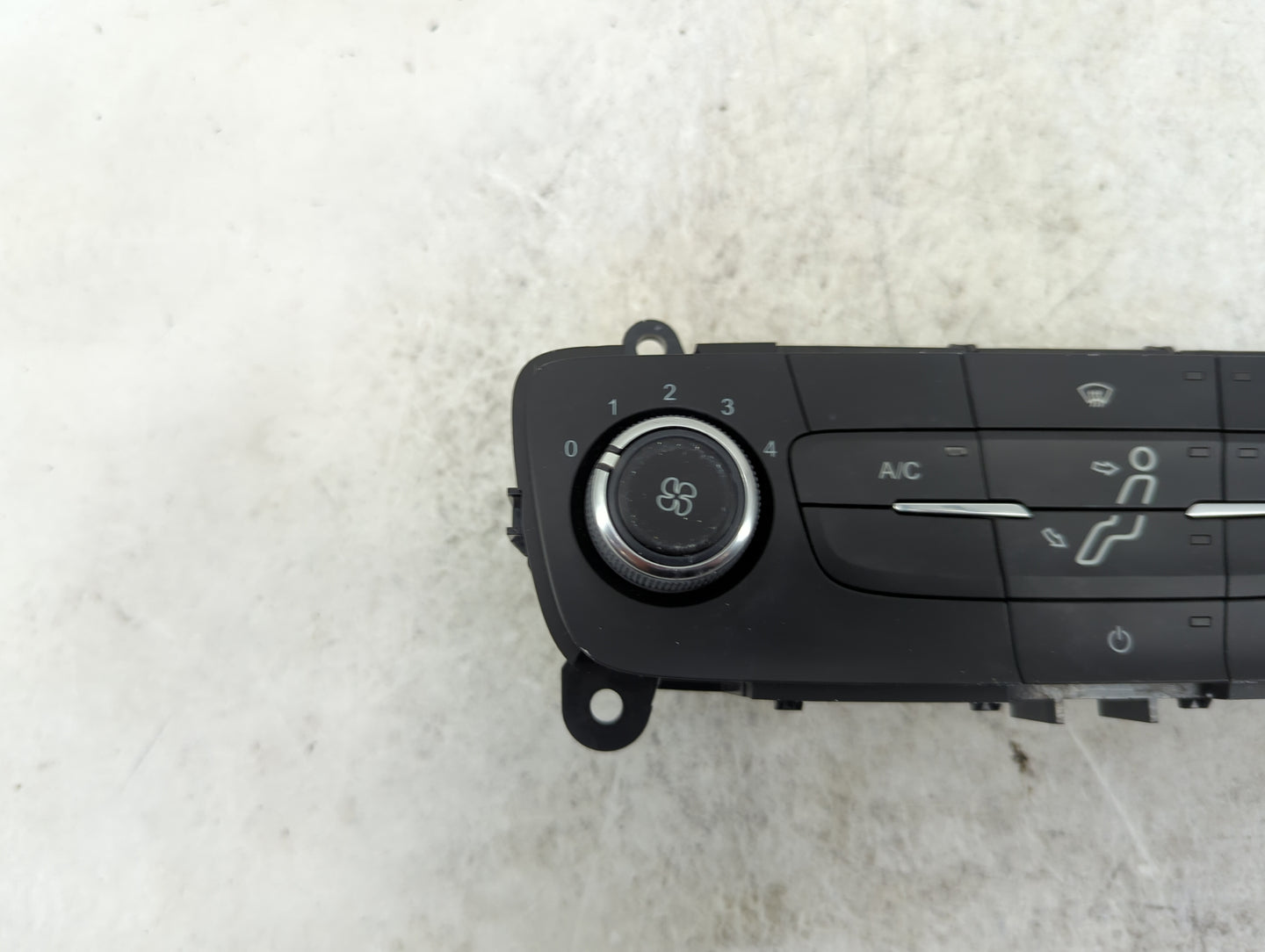 2015-2018 Ford Focus Climate Control Module Temperature AC/Heater Replacement P/N:F1ET-19980-JF Fits Fits 2015 2016 2017 201