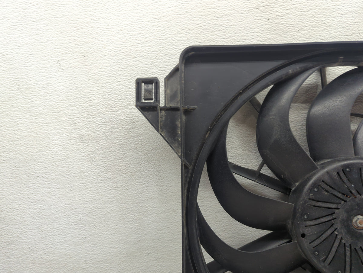 2015 Ford Focus Electric Radiator Cooling Fan Motor Assembly P/N:F1ET-14C361 Fits OEM Used Auto Parts - Oemusedautoparts1.co