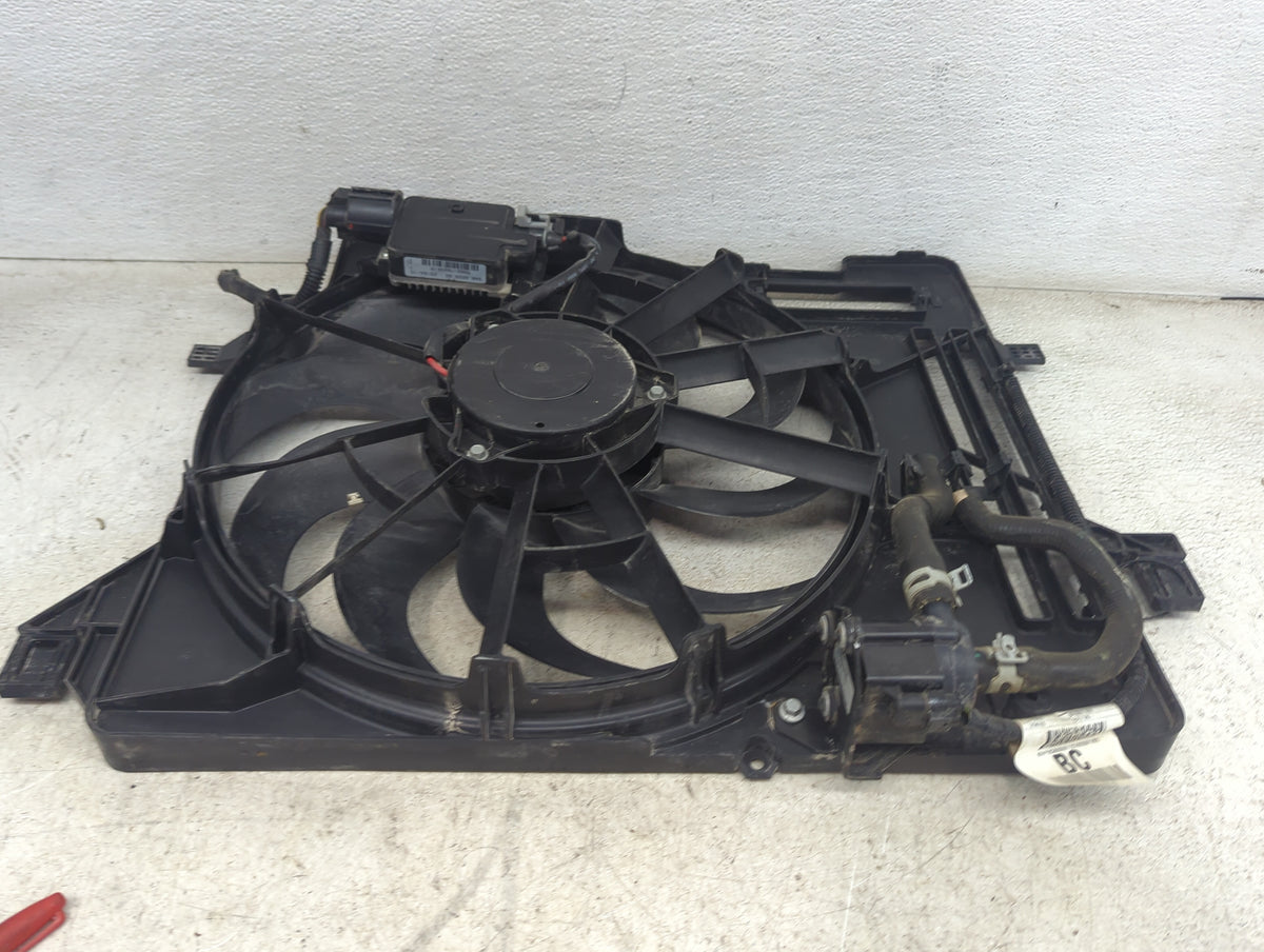 2015 Ford Focus Electric Radiator Cooling Fan Motor Assembly P/N:F1ET-14C361 Fits OEM Used Auto Parts - Oemusedautoparts1.co