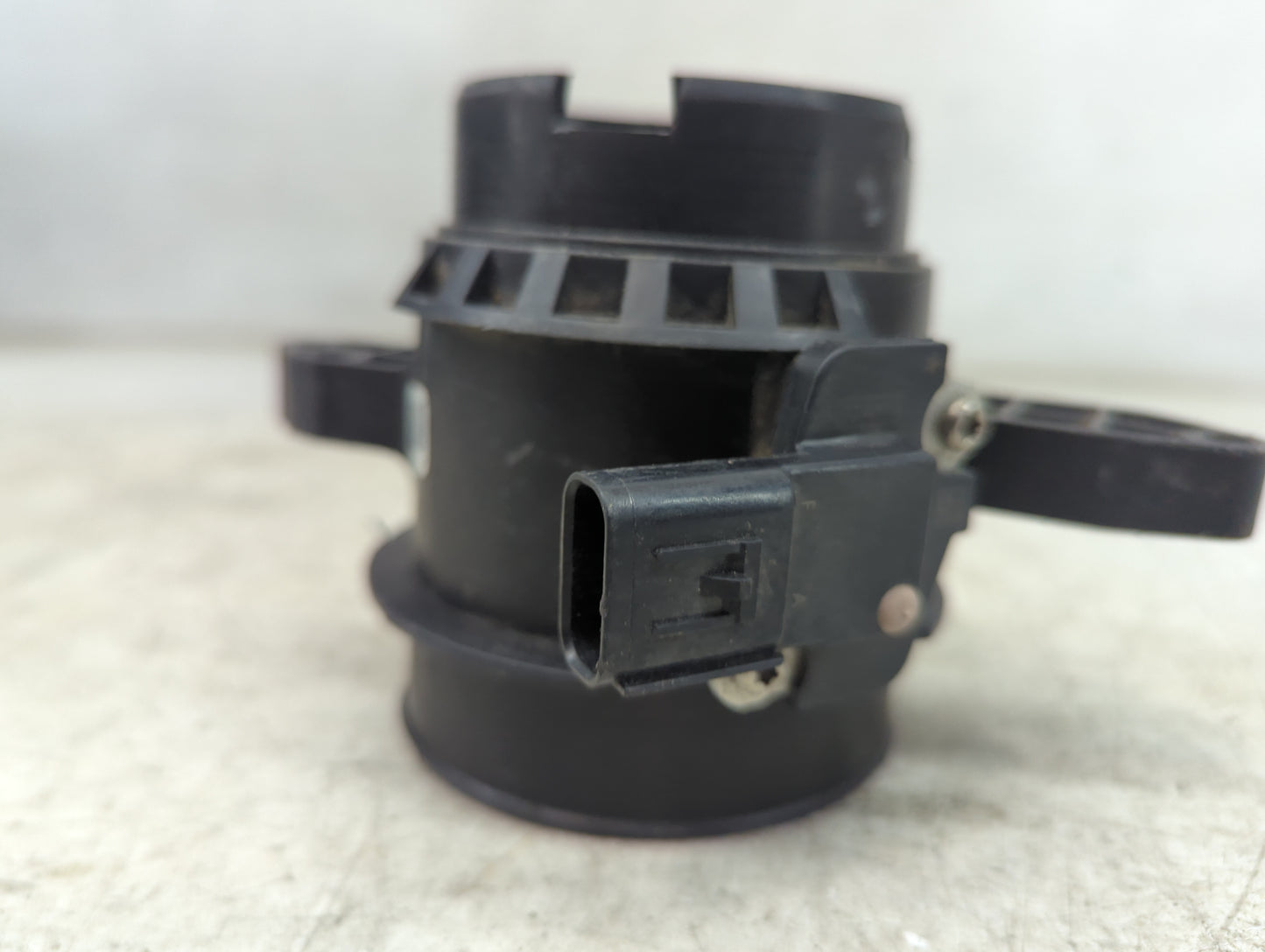 2012-2018 Ford Focus Mass Air Flow Meter Maf 1487299 - Oemusedautoparts1.com