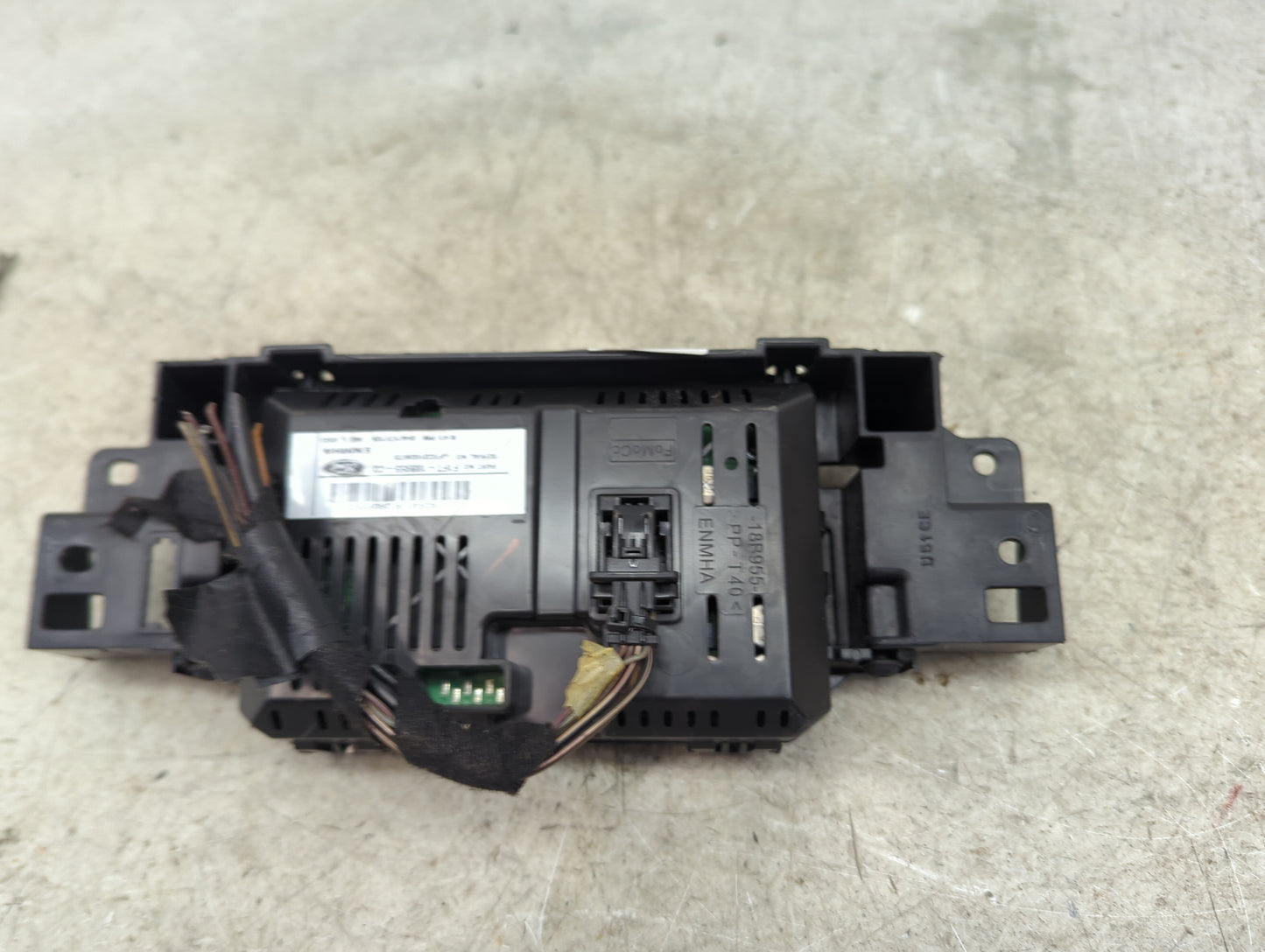 2015-2018 Ford Focus Information Display Screen 1488176 - Oemusedautoparts1.com