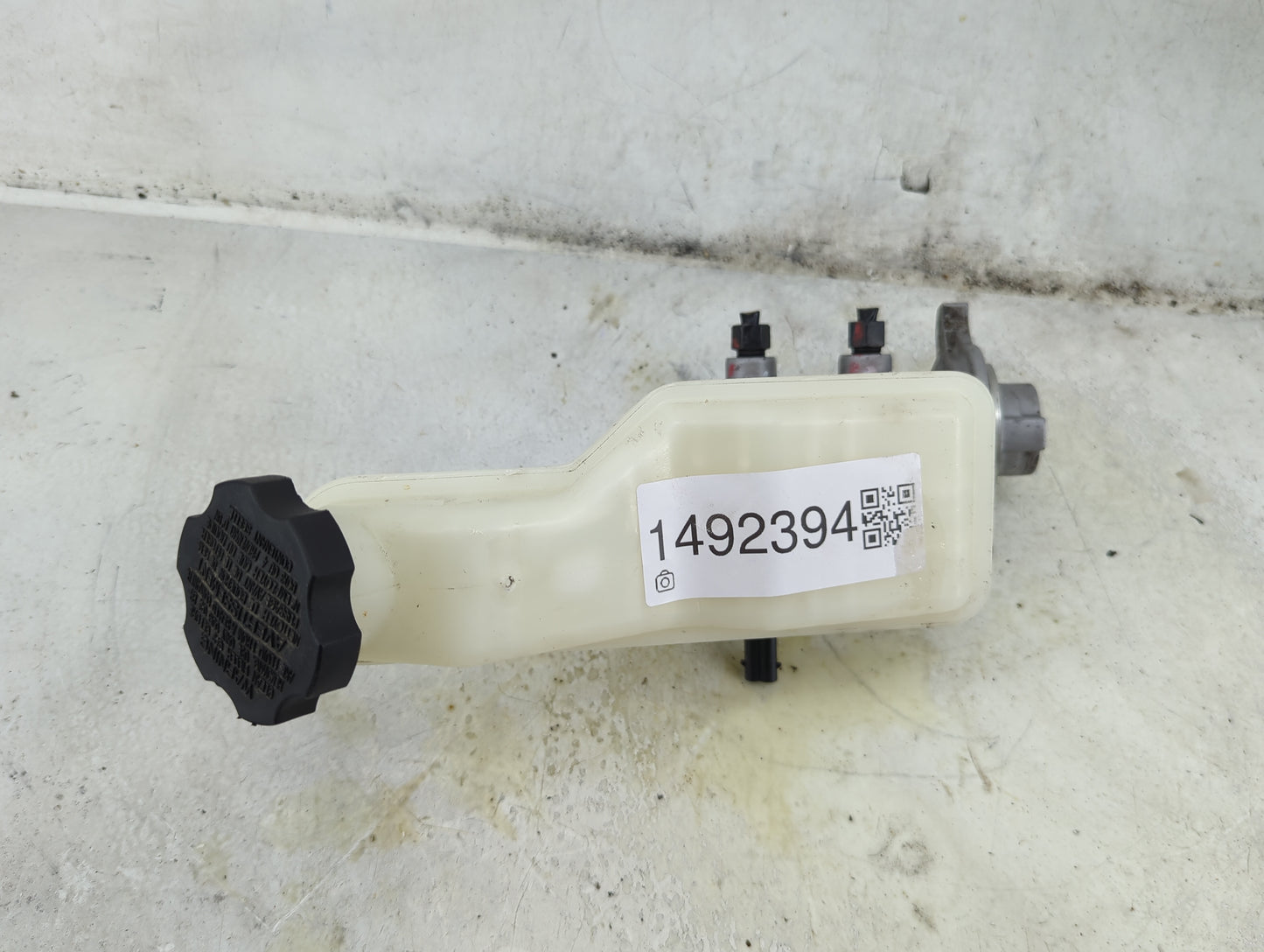 2012-2018 Ford Focus Brake Master Cylinder 1492394 - Oemusedautoparts1.com