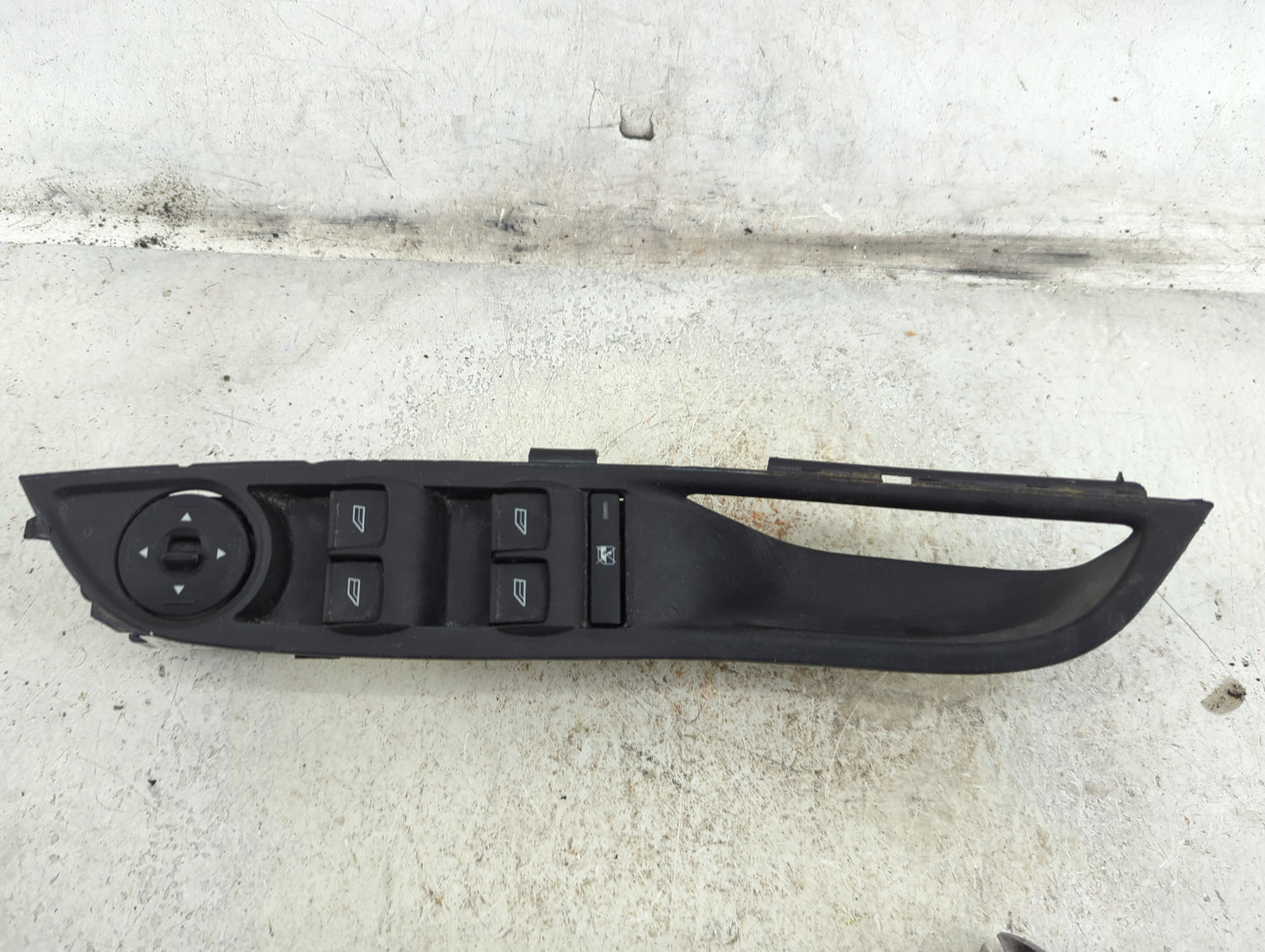 2015-2018 Ford Focus Master Power Window Switch Replacement Driver Side Left P/N:BM5T-14A132-AA Fits OEM Used Auto Parts - O