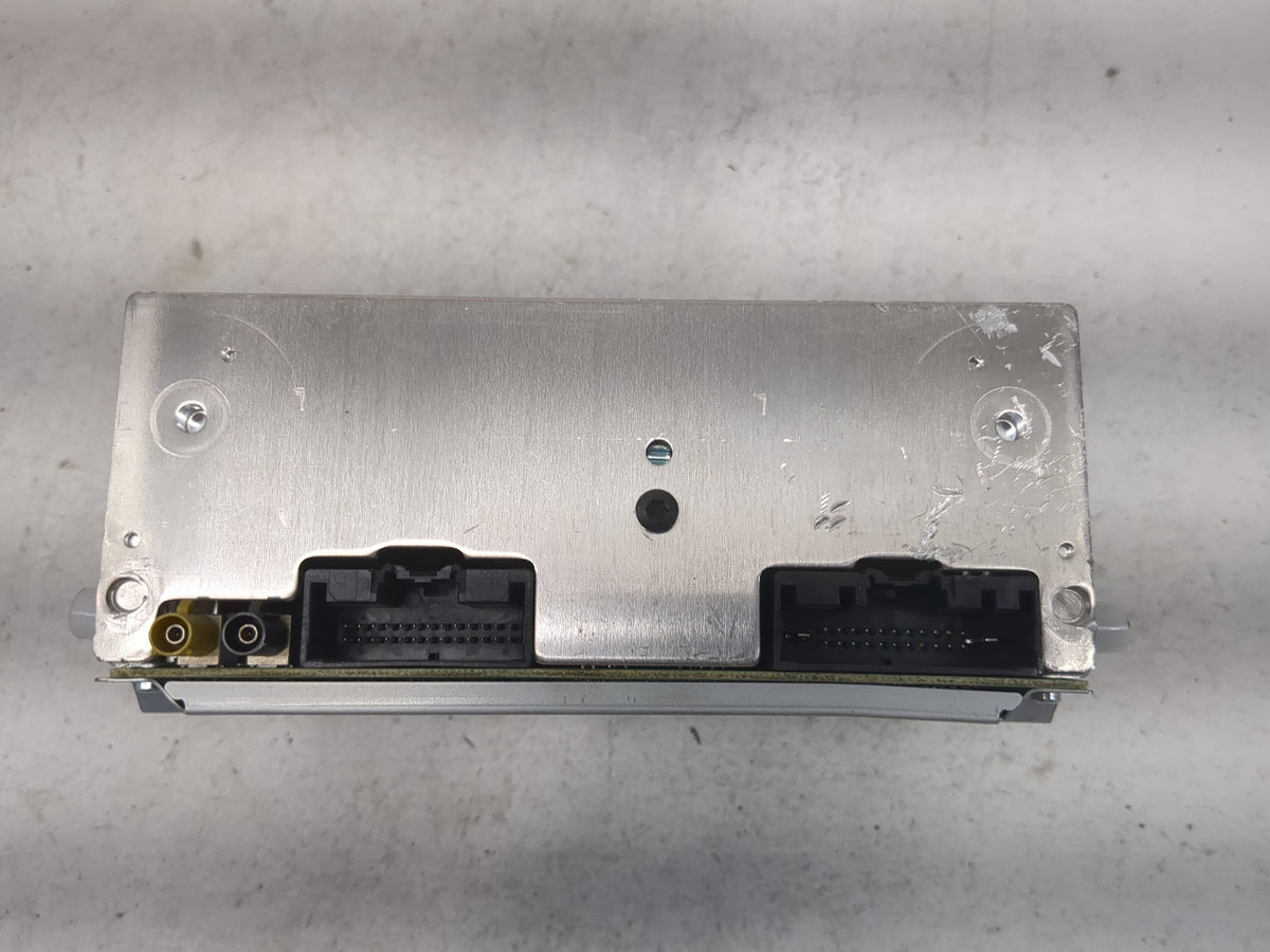 2015 Ford Focus Radio AM FM Cd Player Receiver Replacement P/N:FM5T-19C107-JC C6SUD2D225 Fits OEM Used Auto Parts - Oemuseda