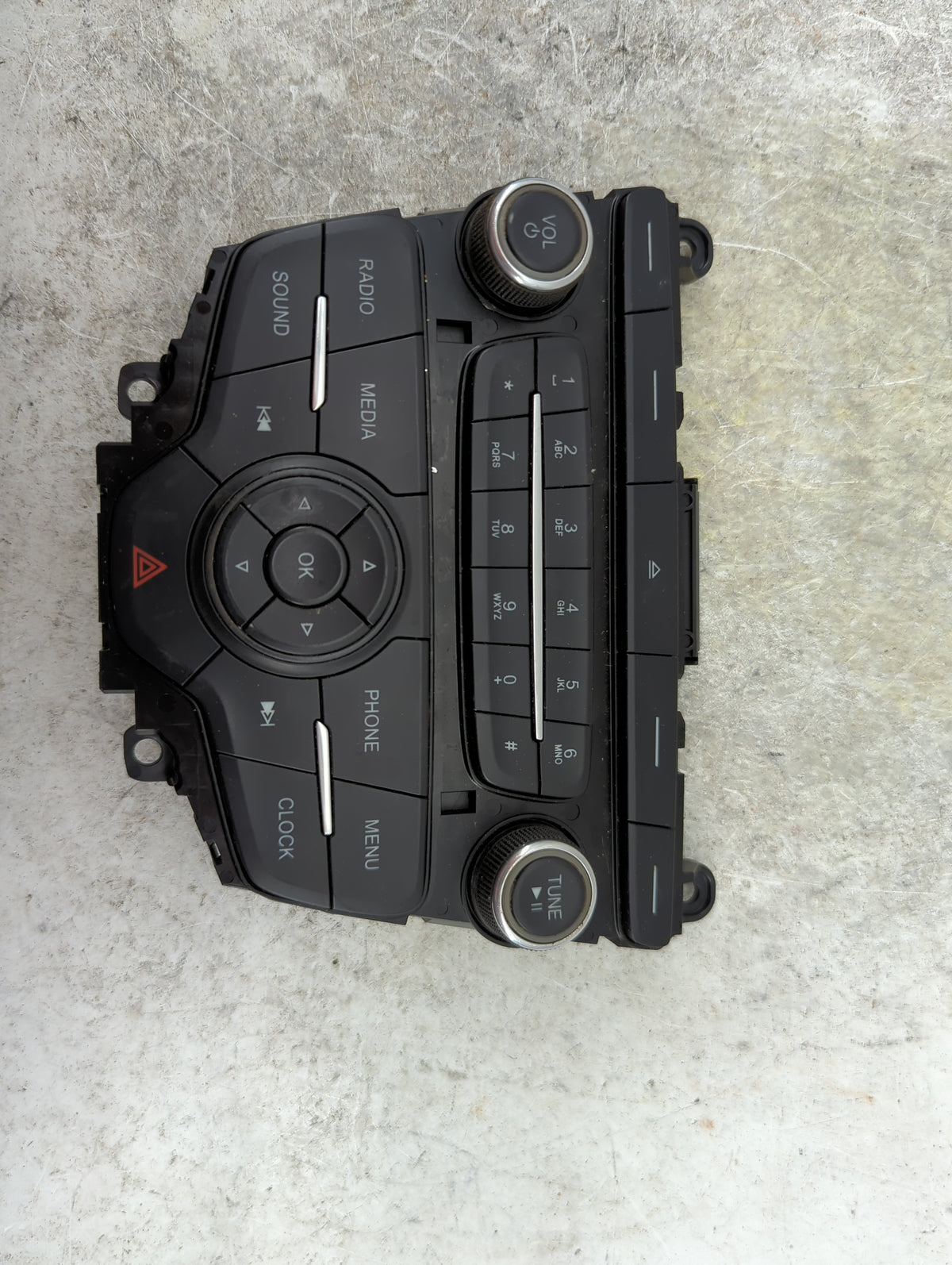 2015-2018 Ford Focus Radio Control Panel 1501241 - Oemusedautoparts1.com