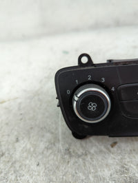 2015-2018 Ford Focus Climate Control Module Temperature AC/Heater Replacement P/N:F1ET-19980-JJ F1ET-18549 Fits OEM Used Aut