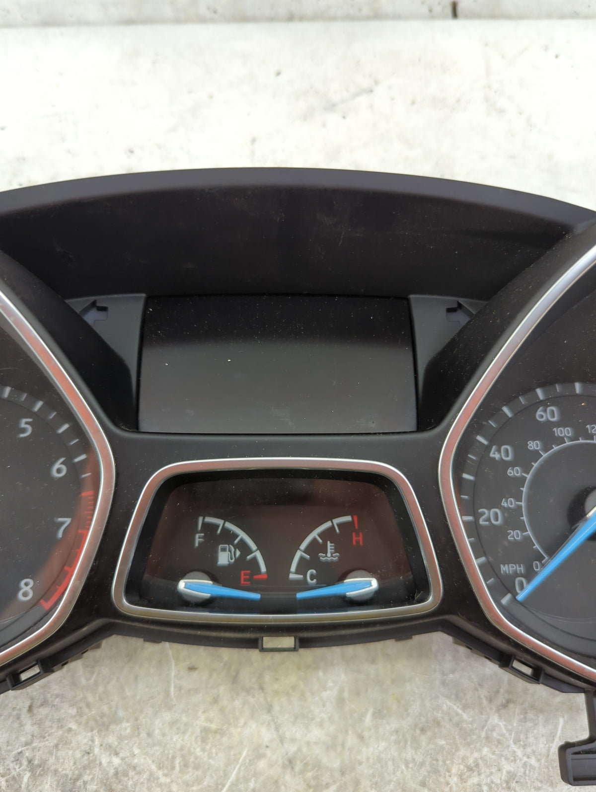 2015 Ford Focus Instrument Cluster Speedometer Gauges P/N:F1ET10849CTA F1ET10849CK, 2625776, 5085074, 42234127 Miles: Fits O