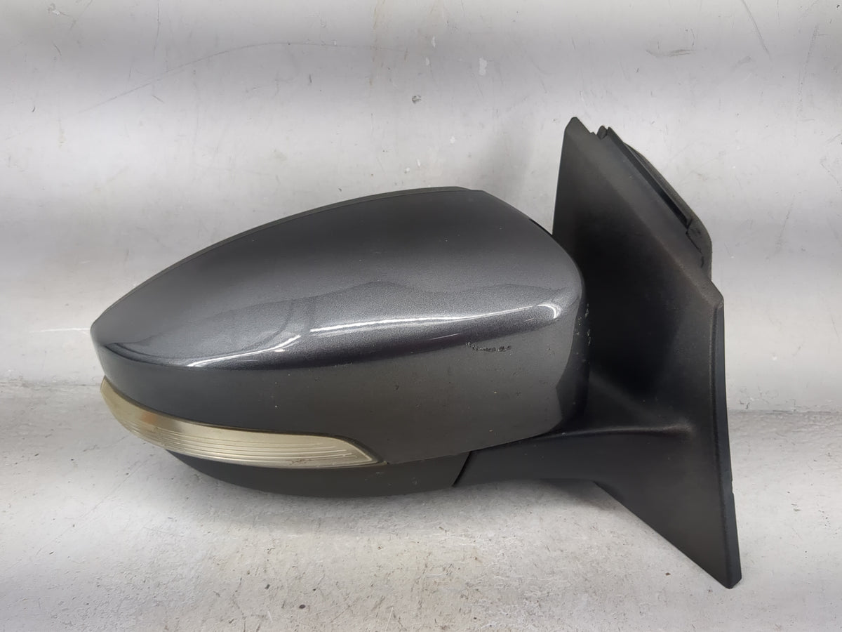 2015-2018 Ford Focus Passenger Side View Mirror - Right Door Mirror OEM Used - Oemusedautoparts1.com