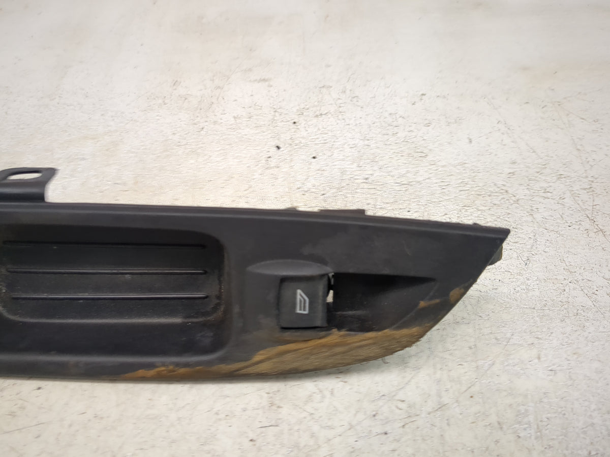 2015 Ford Focus Driver Left Door Master Power Window Switch 1512145 - Oemusedautoparts1.com