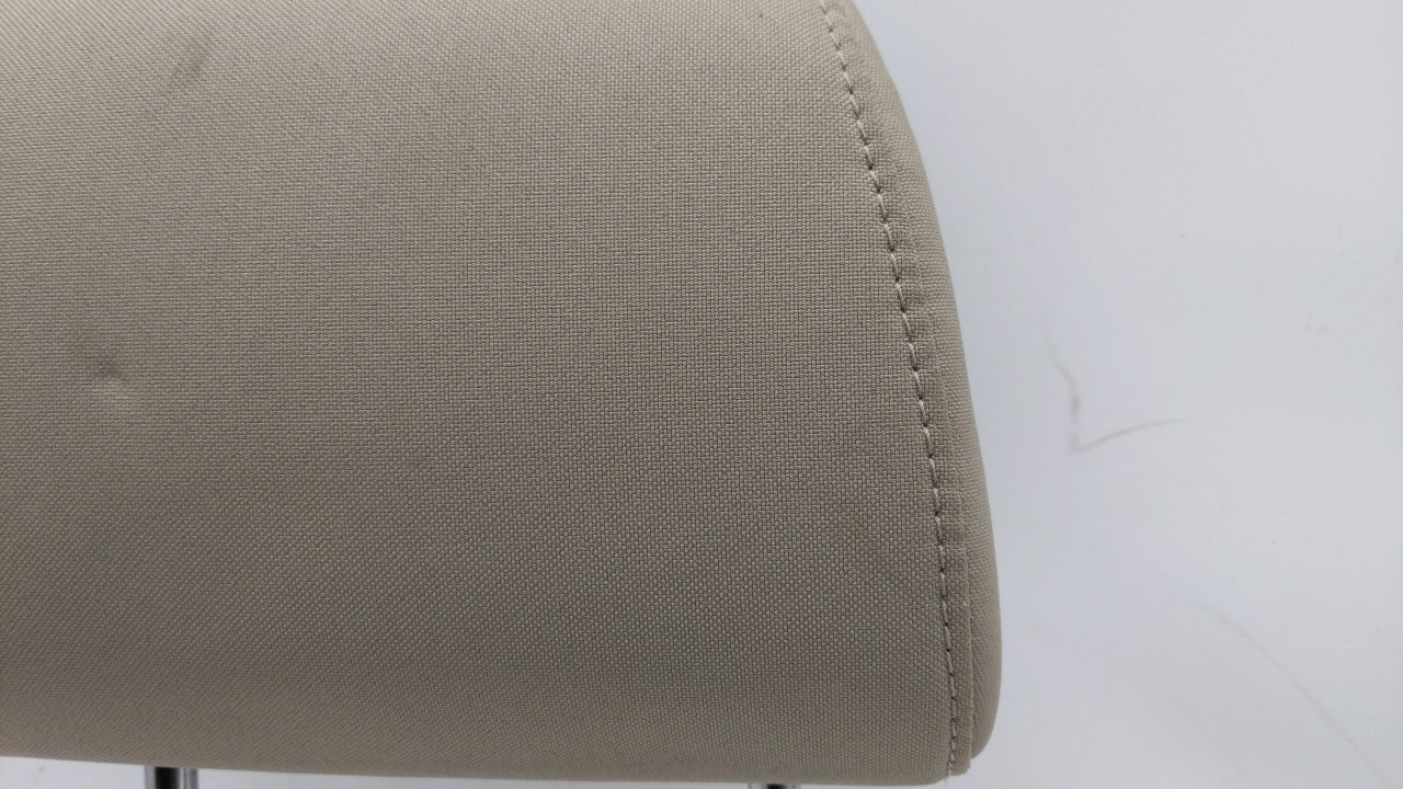 2015-2018 Ford Focus Headrest Head Rest Front Driver Passenger Seat Beige - Oemusedautoparts1.com