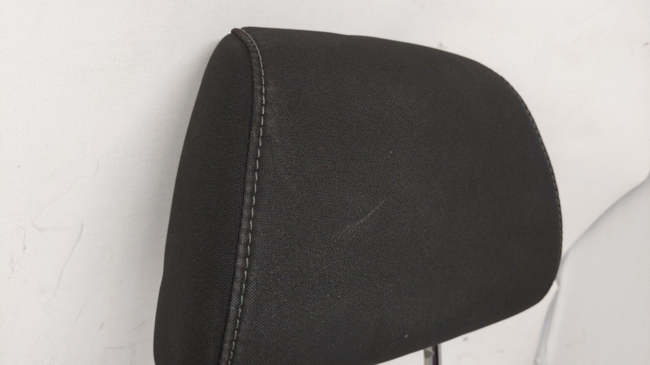 2015-2018 Ford Focus Headrest Head Rest Front Driver Passenger Seat Black - Oemusedautoparts1.com