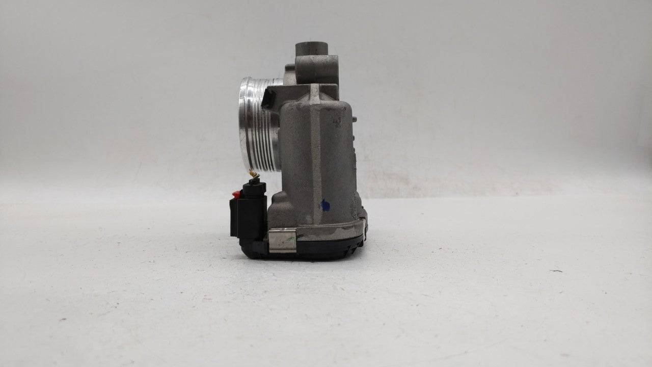 2014-2018 Ford Focus Throttle Body P/N:DS7E-9F991-BB Fits Fits 2014 2015 2016 2017 2018 2019 OEM Used Auto Parts - Oemusedau