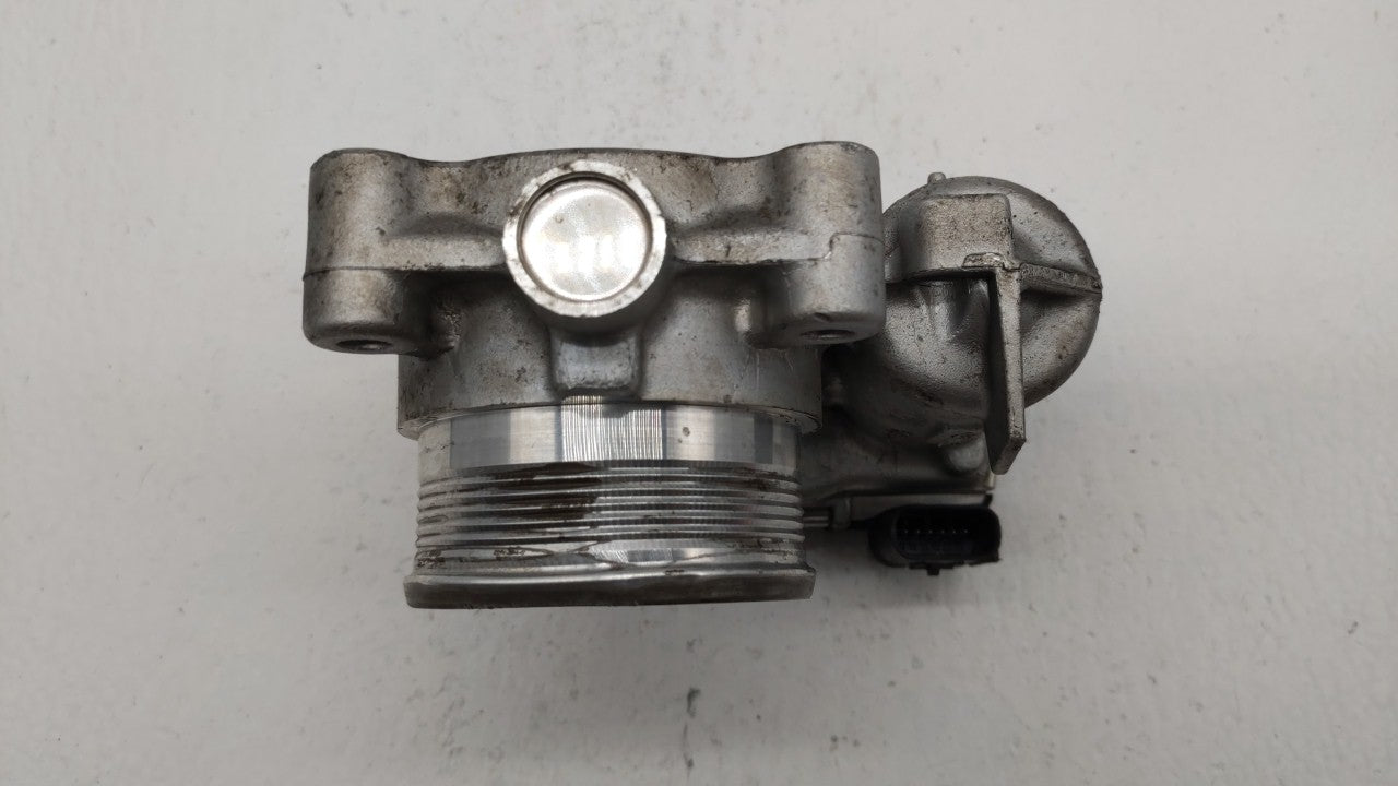 2014-2018 Ford Focus Throttle Body P/N:DS7E-9F991-BB Fits Fits 2014 2015 2016 2017 2018 2019 OEM Used Auto Parts - Oemusedau