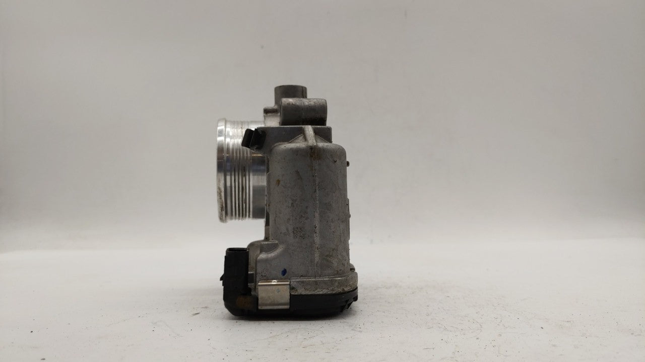 2014-2018 Ford Focus Throttle Body P/N:DS7E-9F991-BB Fits Fits 2014 2015 2016 2017 2018 2019 OEM Used Auto Parts - Oemusedau