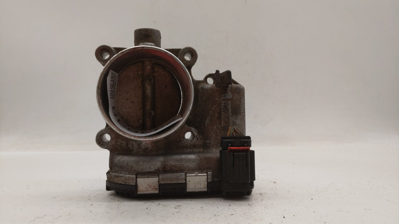 2014-2018 Ford Focus Throttle Body P/N:DS7E-9F991-BB Fits Fits 2014 2015 2016 2017 2018 2019 OEM Used Auto Parts - Oemusedau