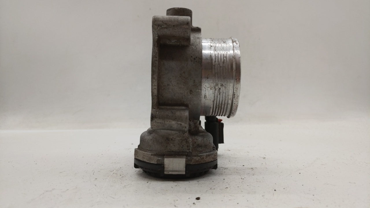 2014-2018 Ford Focus Throttle Body P/N:DS7E-9F991-BB Fits Fits 2014 2015 2016 2017 2018 2019 OEM Used Auto Parts - Oemusedau