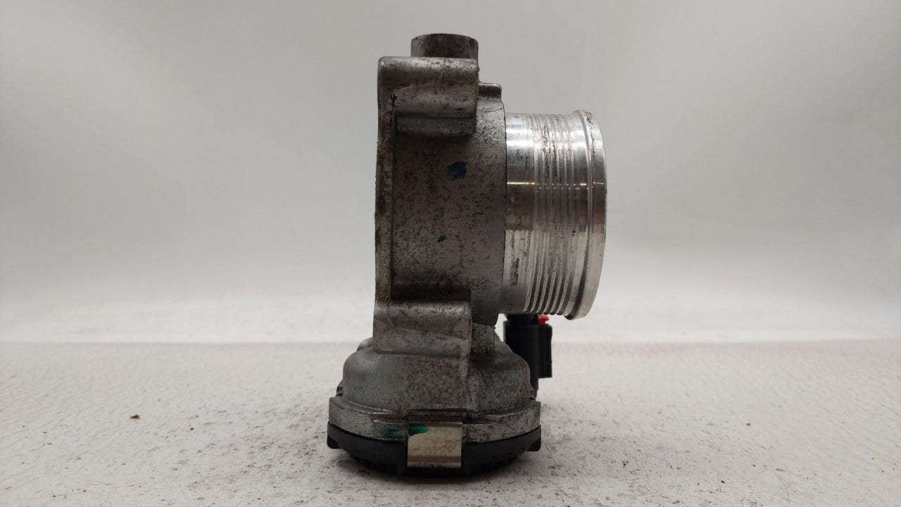 2014-2018 Ford Focus Throttle Body P/N:DS7E-9F991-BB Fits Fits 2014 2015 2016 2017 2018 2019 OEM Used Auto Parts - Oemusedau