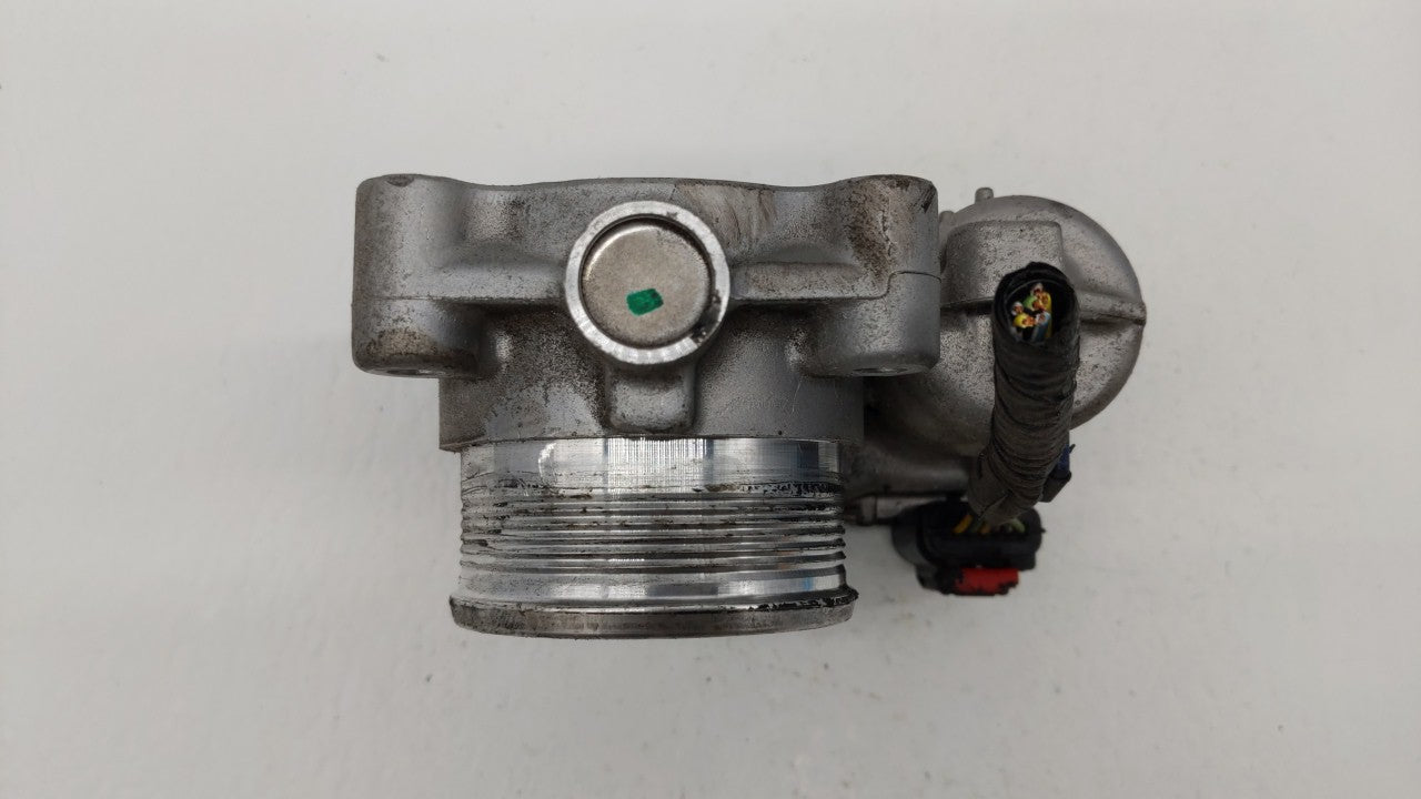 2014-2018 Ford Focus Throttle Body P/N:DS7E-9F991-BB Fits Fits 2014 2015 2016 2017 2018 2019 2020 2021 2022 OEM Used Auto Pa