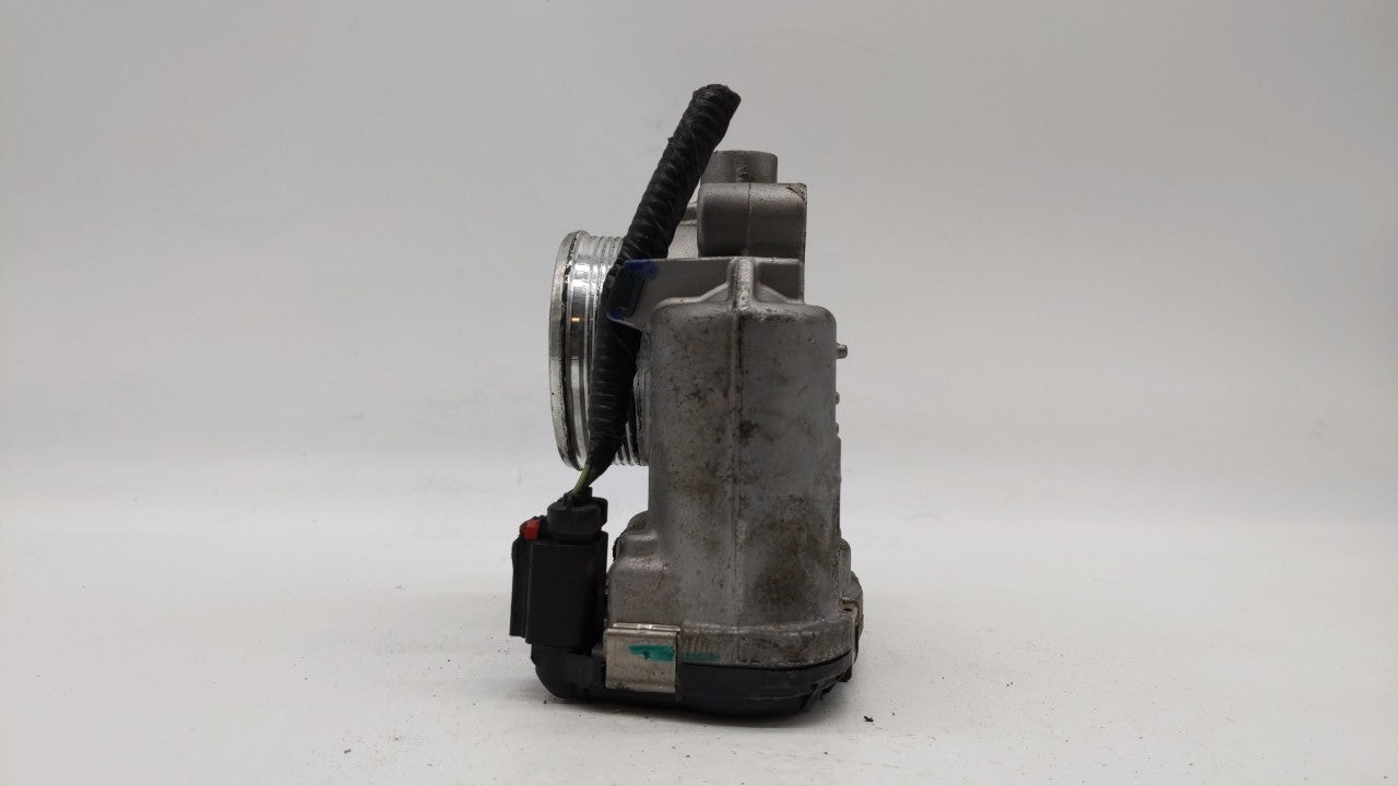 2014-2018 Ford Focus Throttle Body P/N:DS7E-9F991-BB Fits Fits 2014 2015 2016 2017 2018 2019 2020 2021 2022 OEM Used Auto Pa