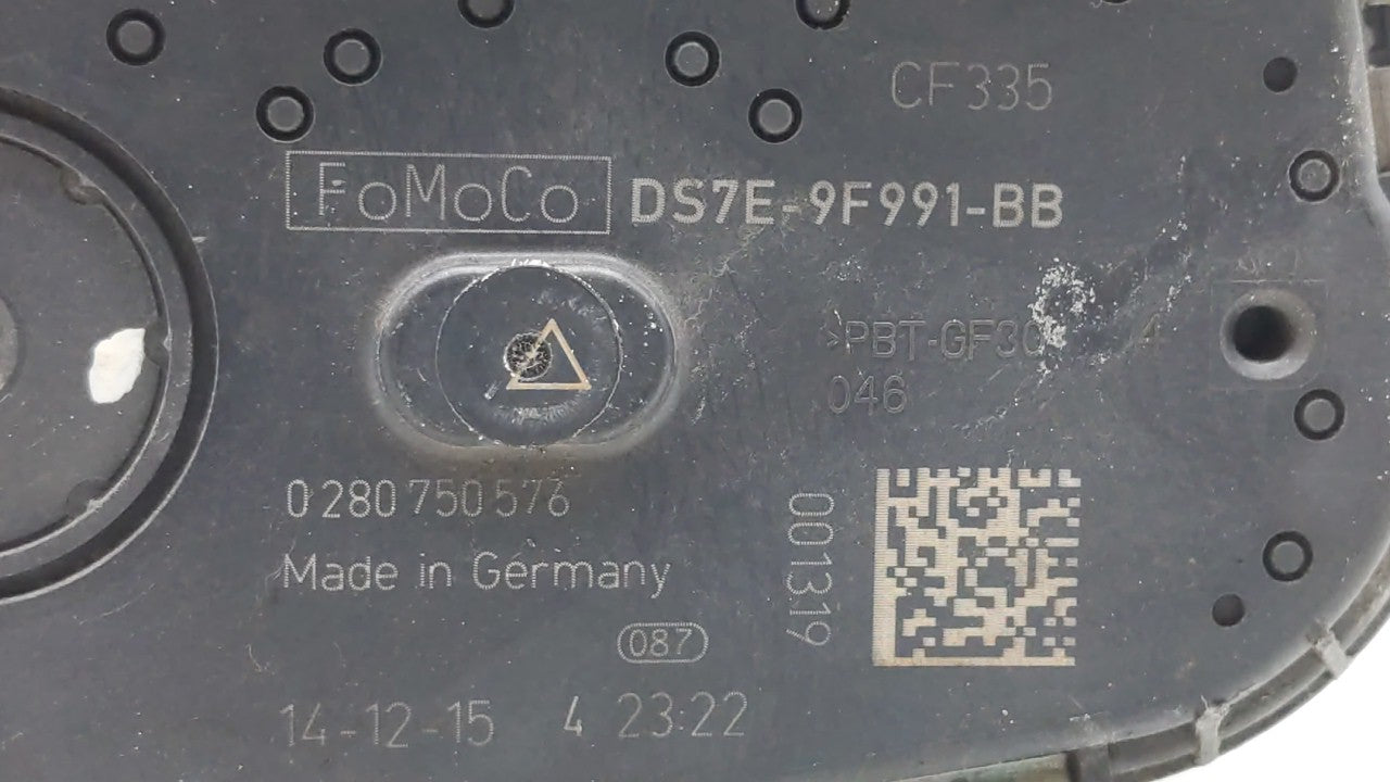 2014-2018 Ford Focus Throttle Body P/N:DS7E-9F991-BB Fits Fits 2014 2015 2016 2017 2018 2019 2020 2021 2022 OEM Used Auto Pa
