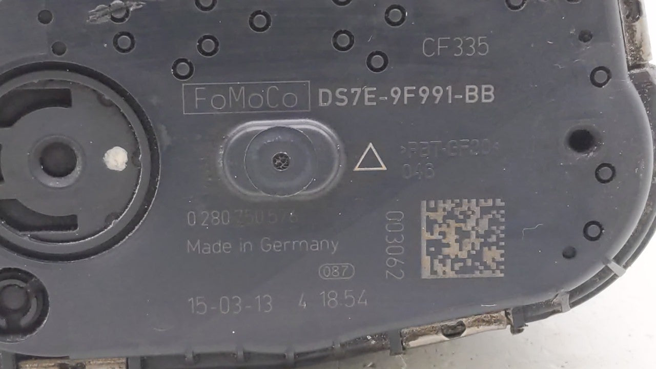 2014-2018 Ford Focus Throttle Body P/N:DS7E-9F991-BB Fits Fits 2014 2015 2016 2017 2018 2019 OEM Used Auto Parts - Oemusedau
