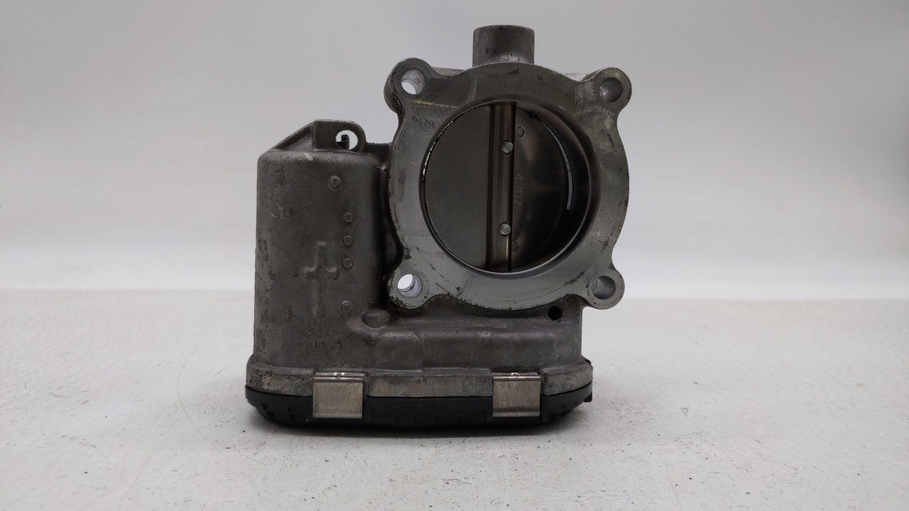2014-2018 Ford Focus Throttle Body P/N:DS7E-9F991-BB Fits Fits 2014 2015 2016 2017 2018 2019 OEM Used Auto Parts - Oemusedau