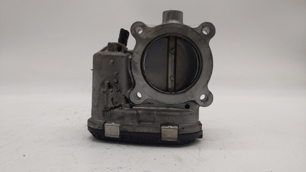 2014-2018 Ford Focus Throttle Body P/N:DS7E-9F991-BB Fits Fits 2014 2015 2016 2017 2018 2019 OEM Used Auto Parts - Oemusedau