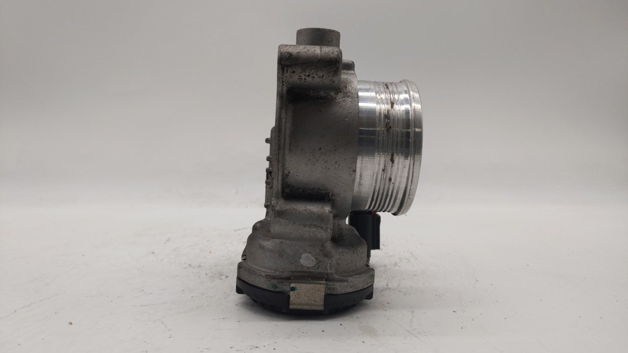 2014-2018 Ford Focus Throttle Body P/N:DS7E-9F991-BB Fits Fits 2014 2015 2016 2017 2018 2019 OEM Used Auto Parts - Oemusedau