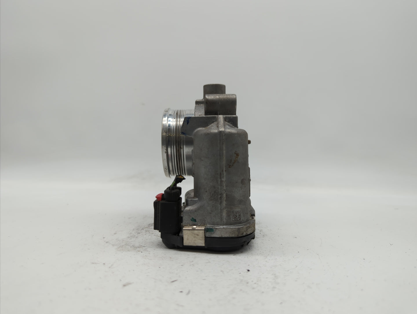 2014-2018 Ford Focus Throttle Body P/N:DS7E-9F991-BB Fits Fits 2014 2015 2016 2017 2018 2019 OEM Used Auto Parts - Oemusedau