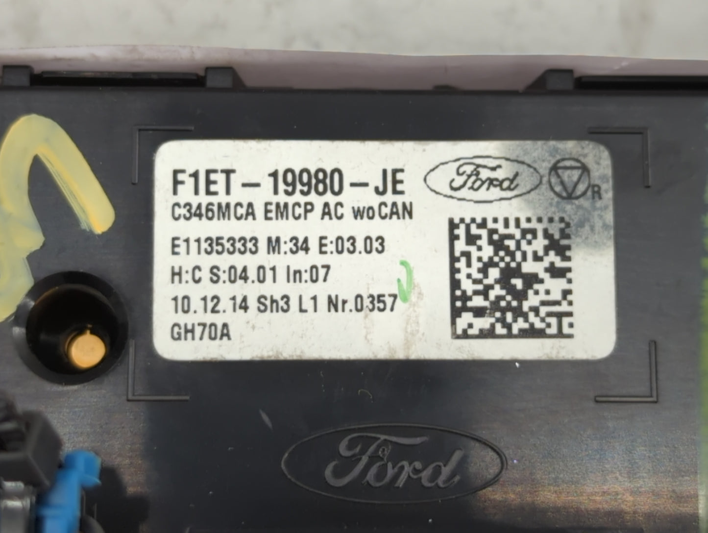 2015-2018 Ford Focus Climate Control Module Temperature AC/Heater Replacement P/N:F1ET-19980-LJ F1ET-19980-JF Fits OEM Used 