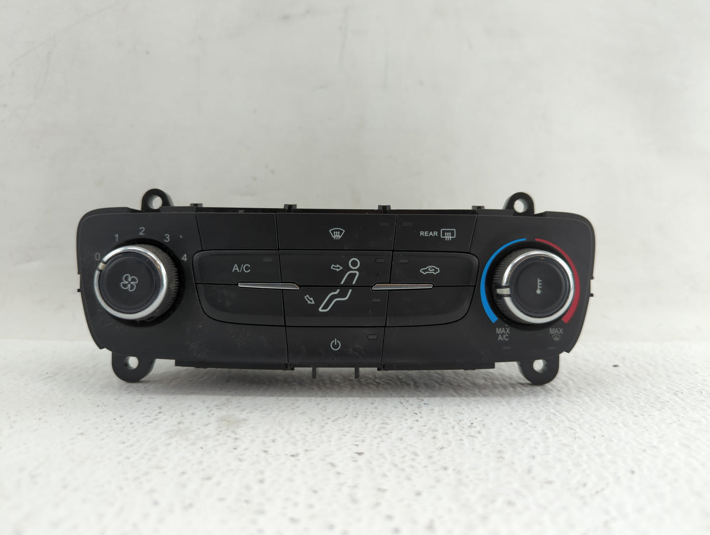 2015-2018 Ford Focus Climate Control Module Temperature AC/Heater Replacement P/N:F1ET-19980-LJ F1ET-19980-JF Fits OEM Used 