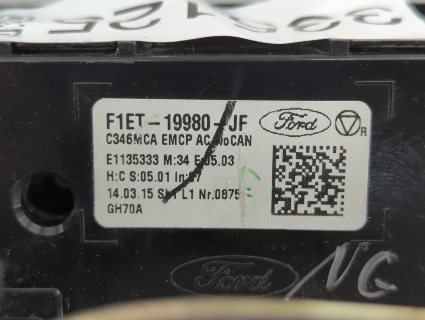 2015-2018 Ford Focus Climate Control Module Temperature AC/Heater Replacement P/N:F1ET-19980-LJ F1ET-19980-JF Fits OEM Used 