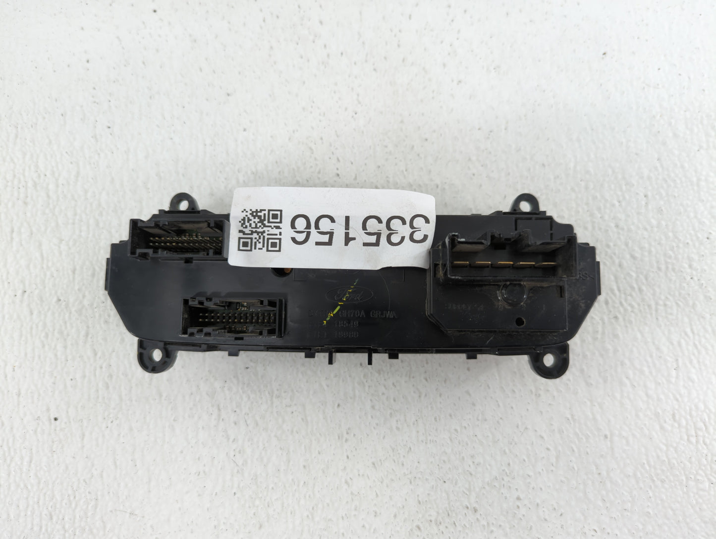 2015-2018 Ford Focus Climate Control Module Temperature AC/Heater Replacement P/N:F1ET-19980-LJ F1ET-19980-JF Fits OEM Used 