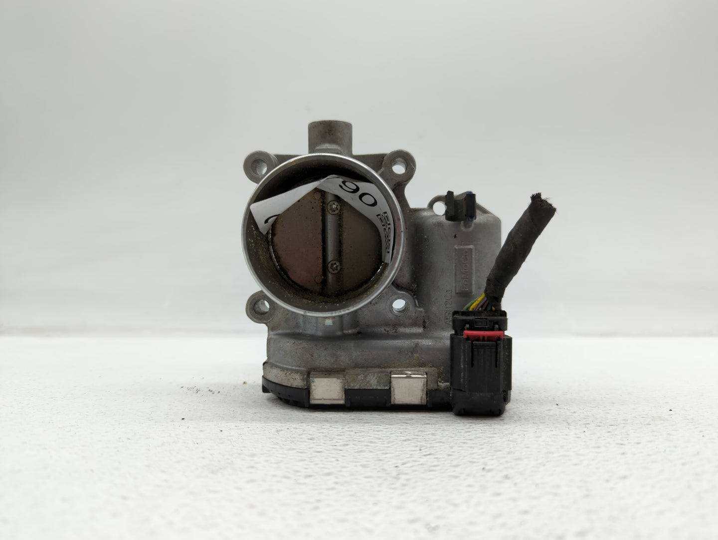 2014-2018 Ford Focus Throttle Body P/N:DS7E-9F991-BB Fits Fits 2014 2015 2016 2017 2018 2019 OEM Used Auto Parts - Oemusedau