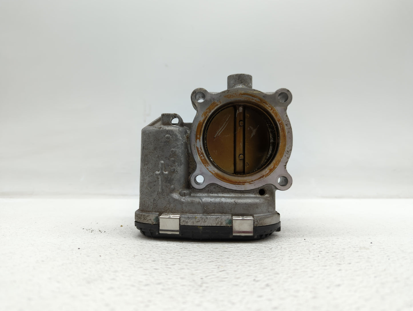 2014-2018 Ford Focus Throttle Body P/N:DS7E-9F991-BB Fits Fits 2014 2015 2016 2017 2018 2019 OEM Used Auto Parts - Oemusedau