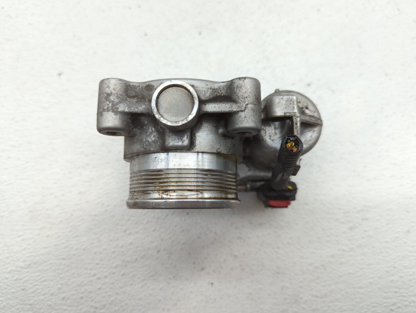 2014-2018 Ford Focus Throttle Body P/N:DS7E-9F991-BB Fits Fits 2014 2015 2016 2017 2018 2019 OEM Used Auto Parts - Oemusedau